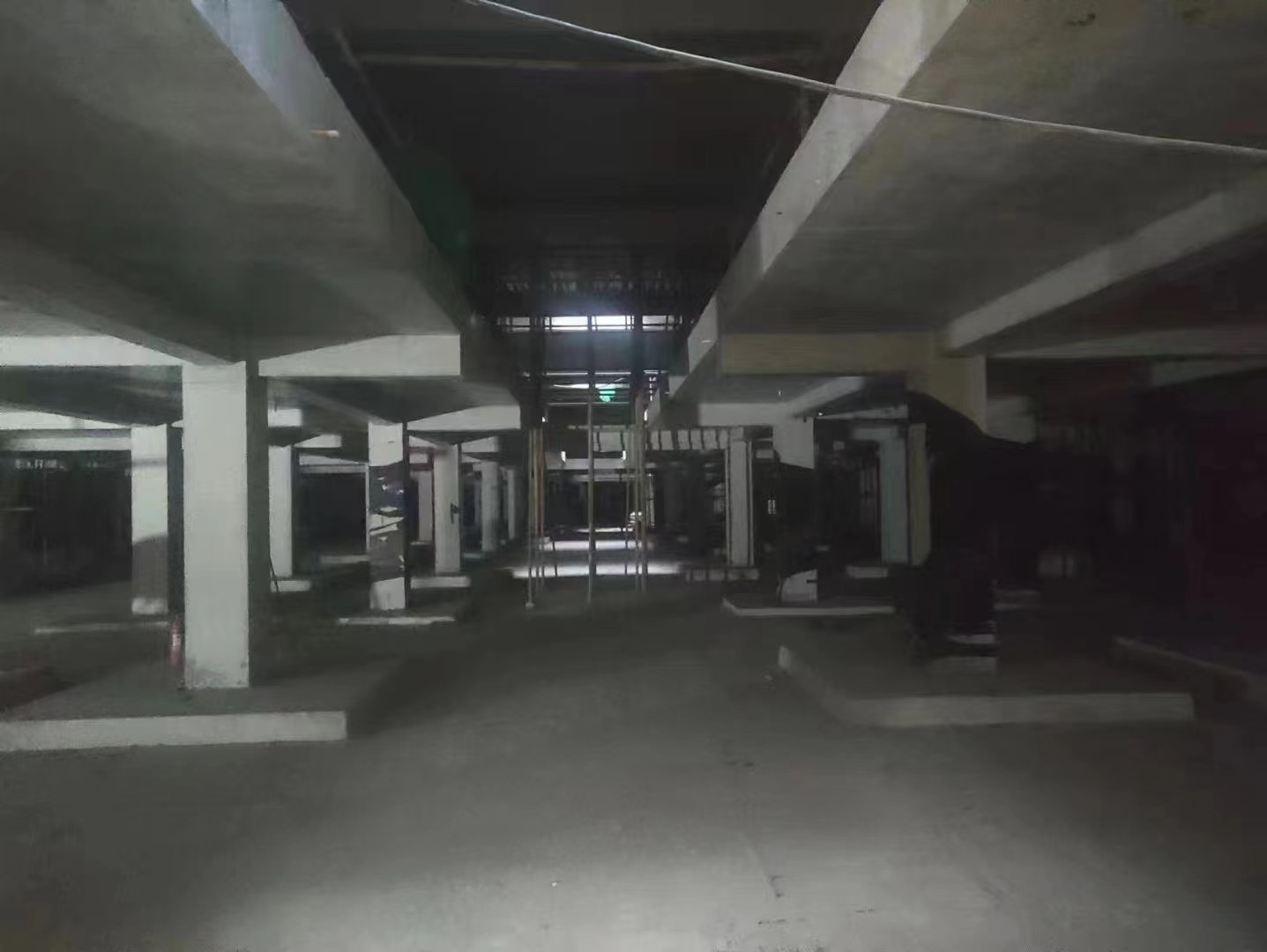 虹口山东又一个上海博普LOFT车库拔地而起